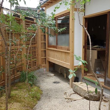 Hibari Hostel Kyoto Buitenkant foto