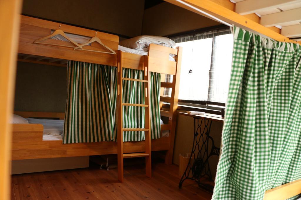 Hibari Hostel Kyoto Buitenkant foto